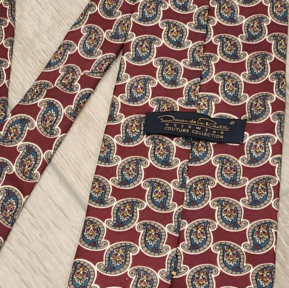 Oscar de la renta neck wear couture collection 100% imported silk made in USA VI